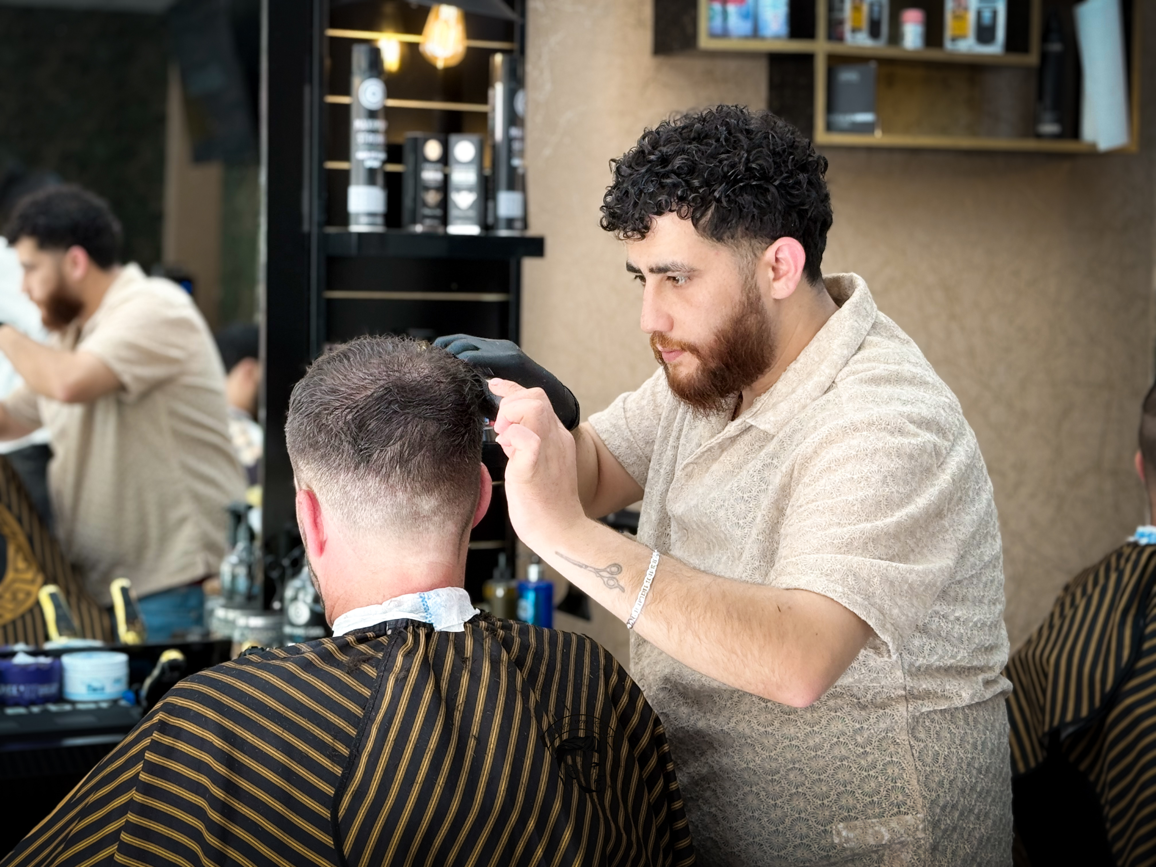 Jassim – Senior Barber bei Hauch von Kunst Gera
